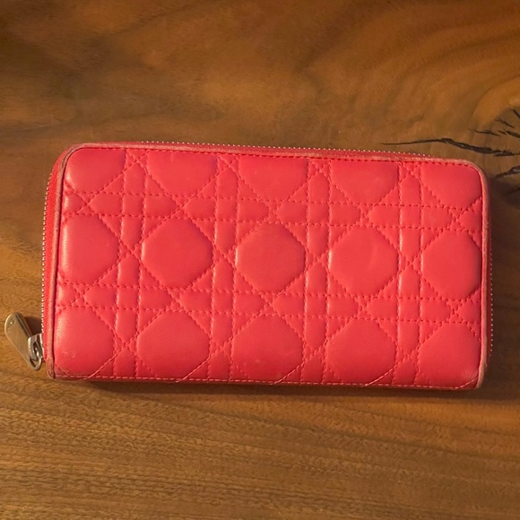 Dior Quilted Pink Wallet - Picture 1 of 8